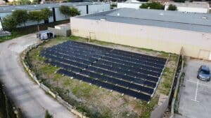 panneaux solaires au sol pour la grande distribution cannet des maures