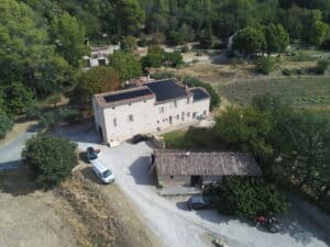 pose solaire sur batiment agricole proche de draguignan