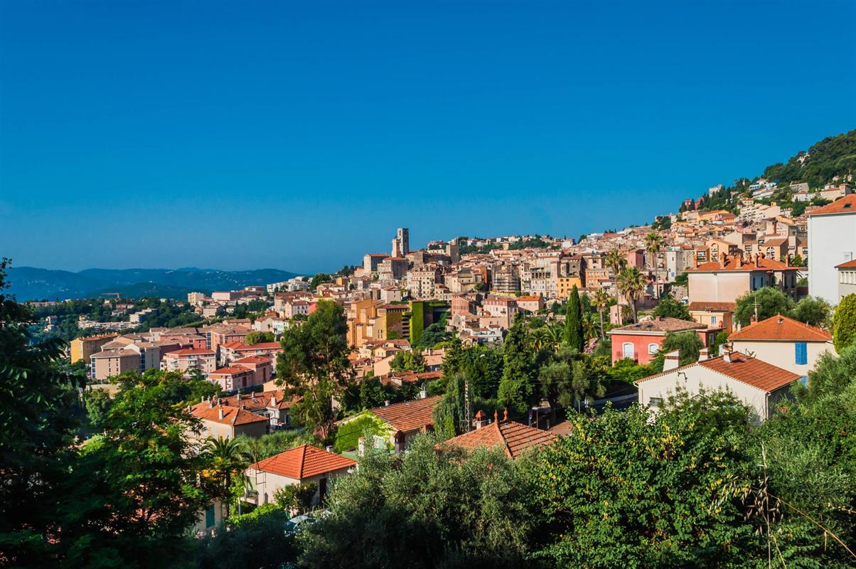 installer des panneaux solaires a grasse