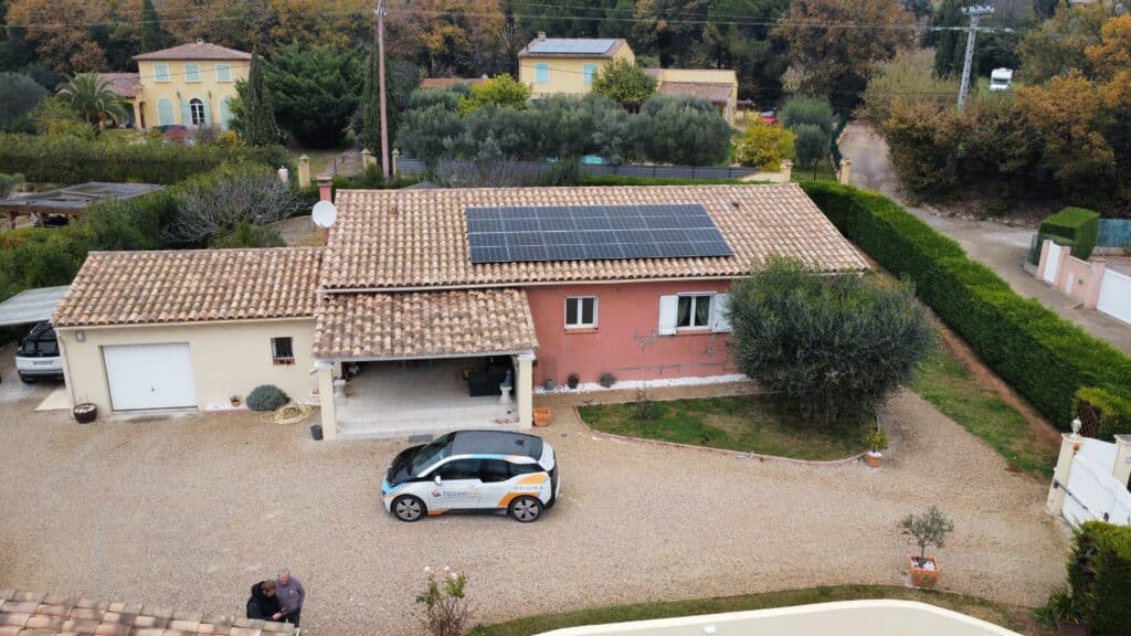 installation solaire sur toiture aux arcs